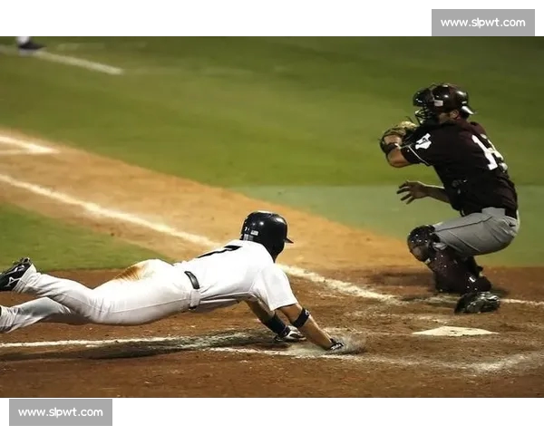 比赛胜负关键因素深入解析与策略优化研究 比赛胜负关键因素深入解析与策略优化研究